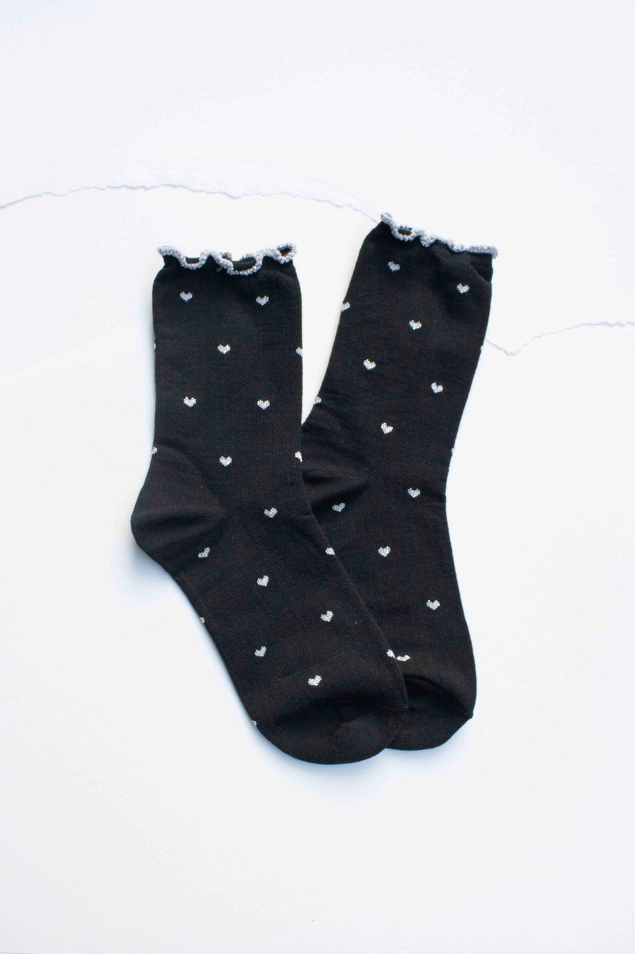 Tiepology Mini Heart Ruffle Socks - Black/Silver