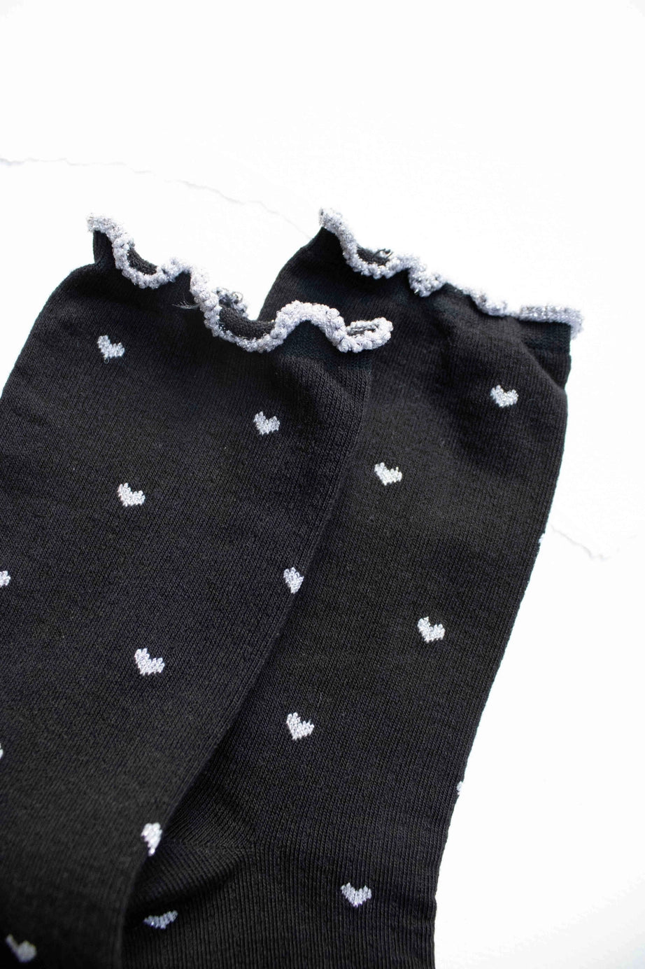 Tiepology Mini Heart Ruffle Socks - Black/Silver