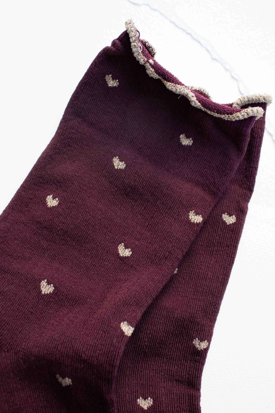 Tiepology Mini Heart Ruffle Socks - Wine/Gold
