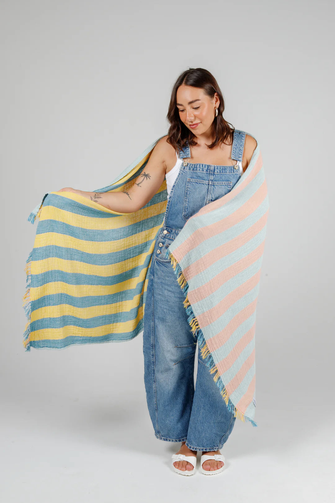 Tofino Towel Co. The Banks Gauze Muslin Towel - Mint Mix