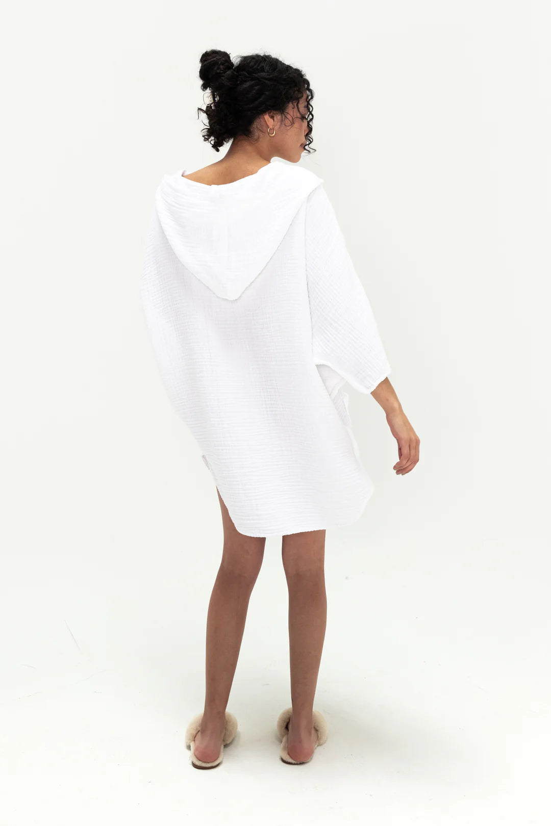 Tofino Towel Co. The Cocoon Poncho - Seashell