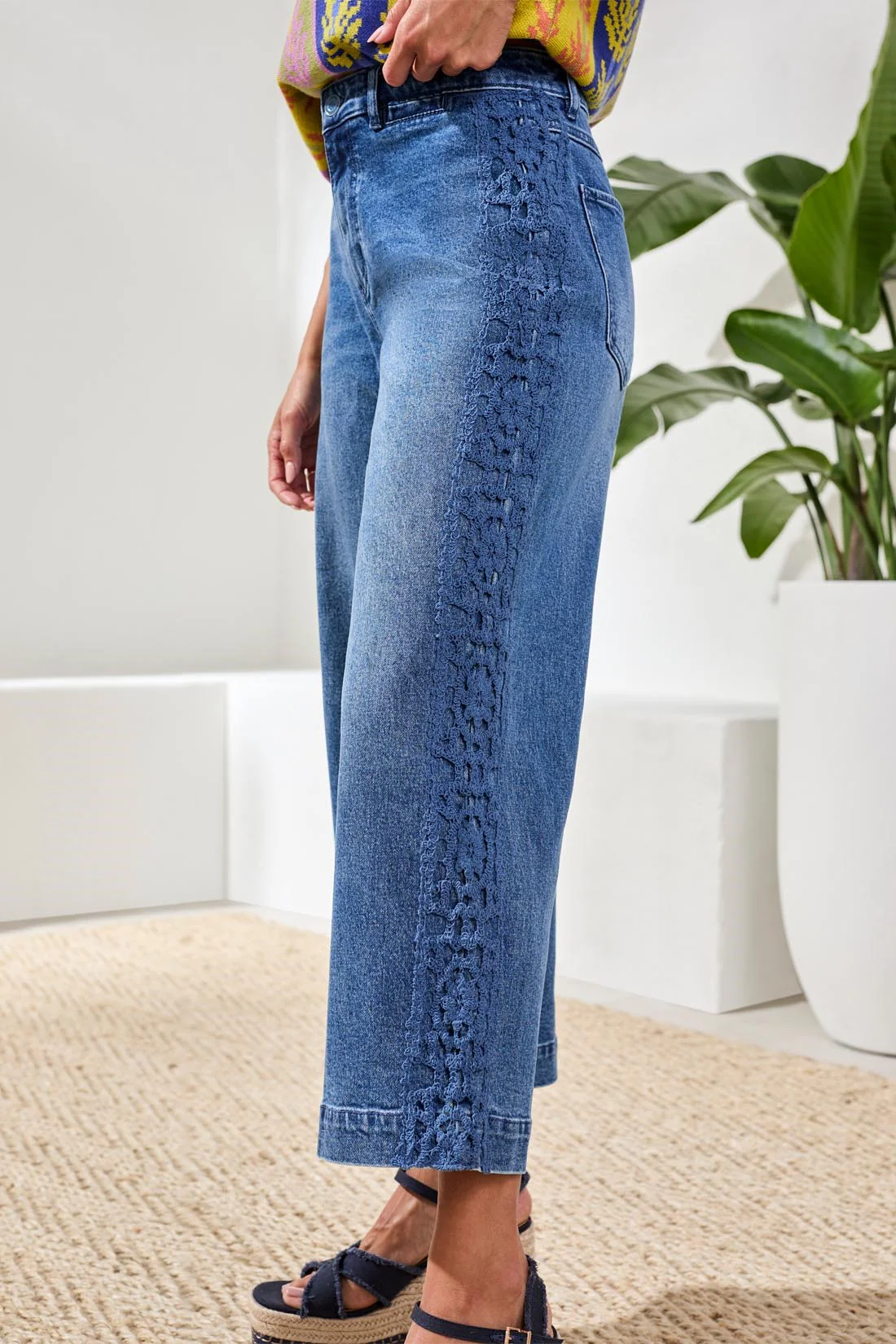 Tribal Audrey Crochet Wide Crop - Navy Sea