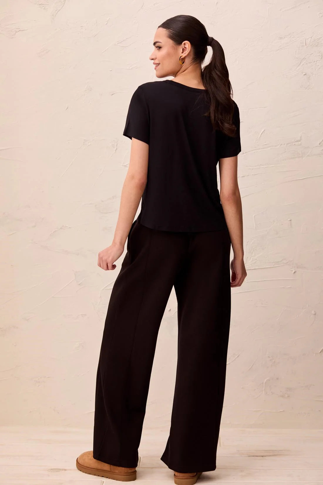 Tribal Easy Tee - Black
