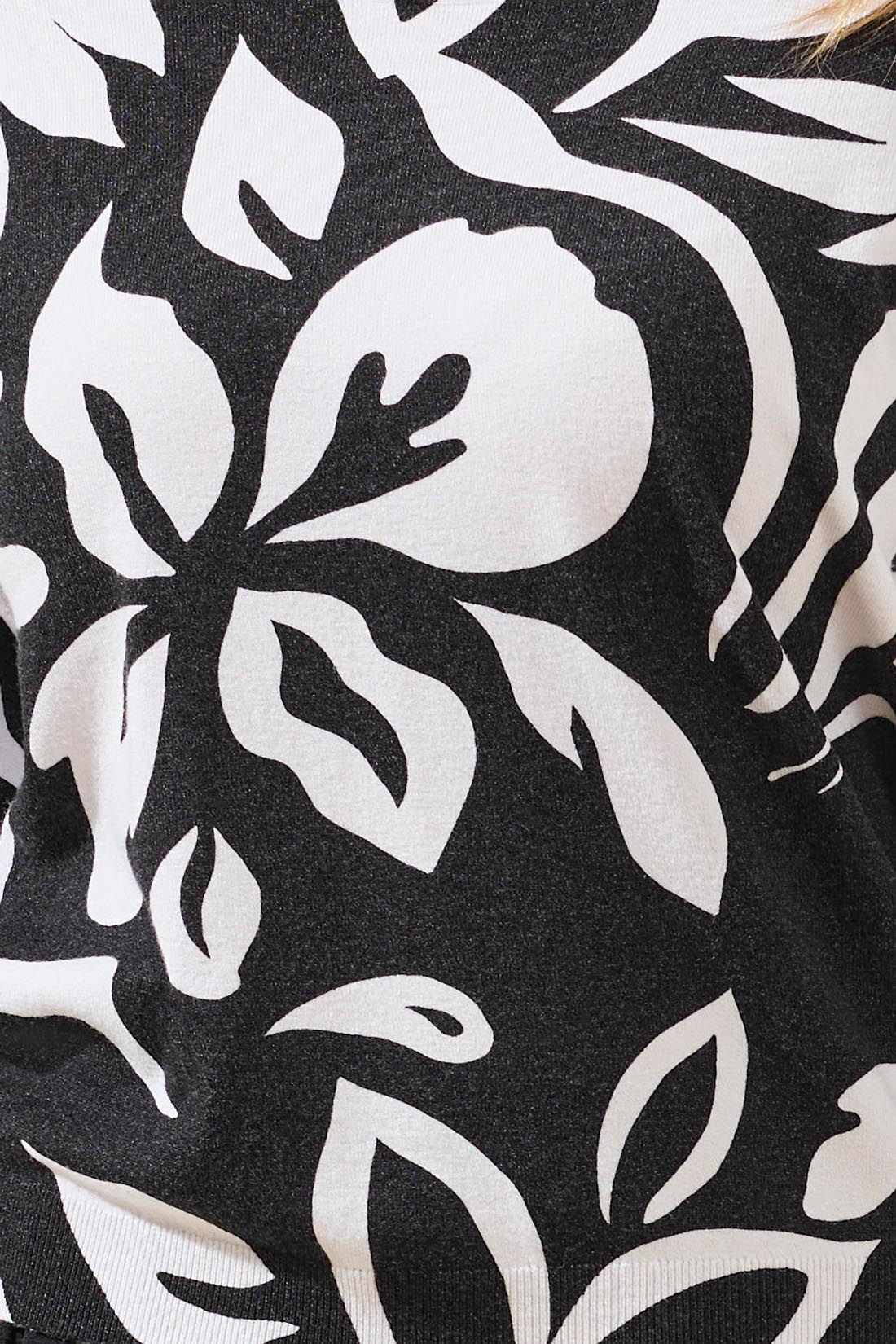 Tribal Everleigh Printed Sweater - Black