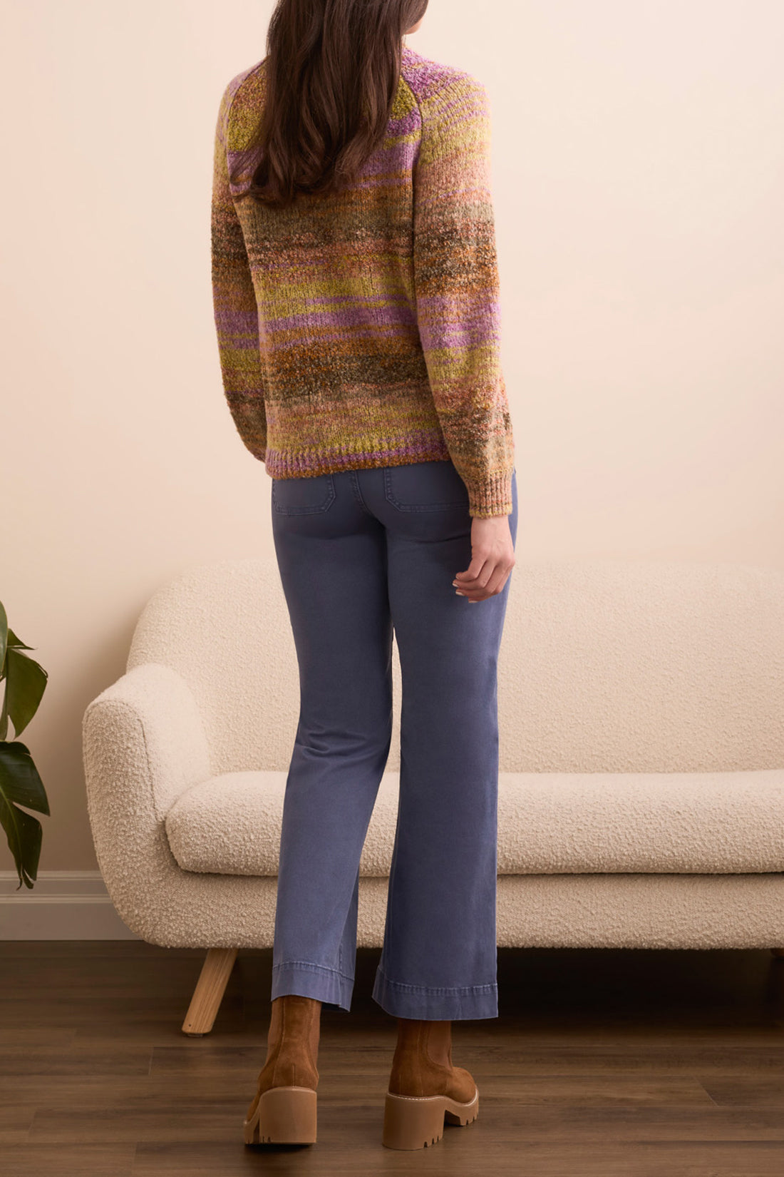 Tribal Louisa Mockneck - Cameo