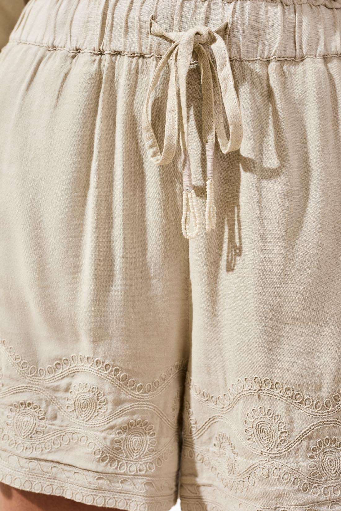 Tribal Taylor Short - Quartz