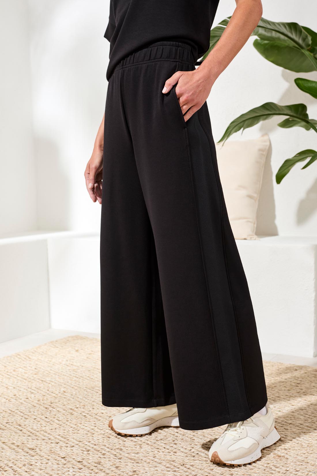 Tribal Technolux Pull On Pant - Black