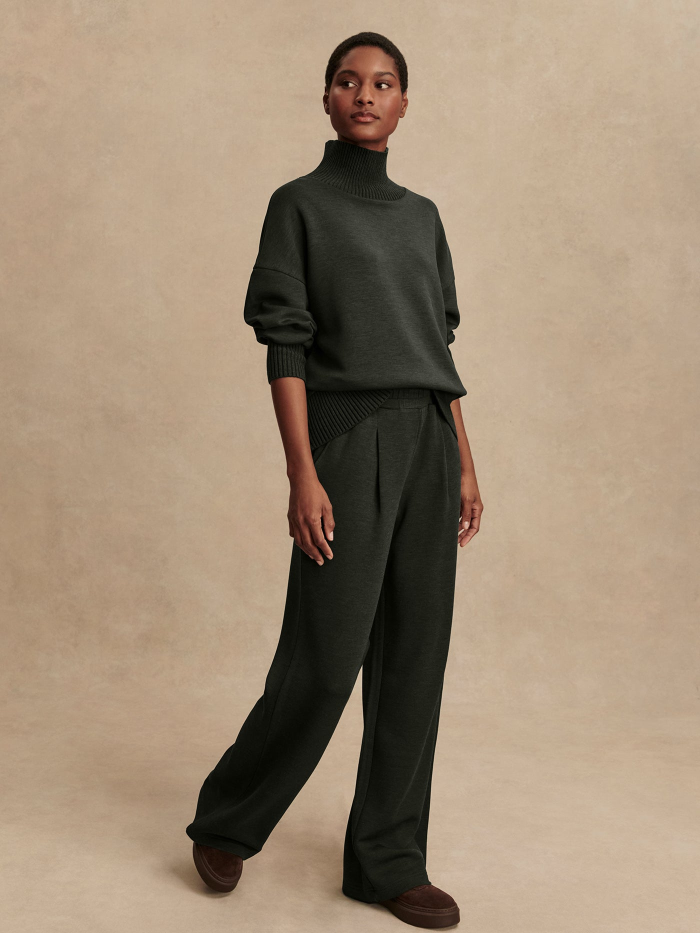 Varley Extra Wide Leg Pant 29.5 - Olive Marl