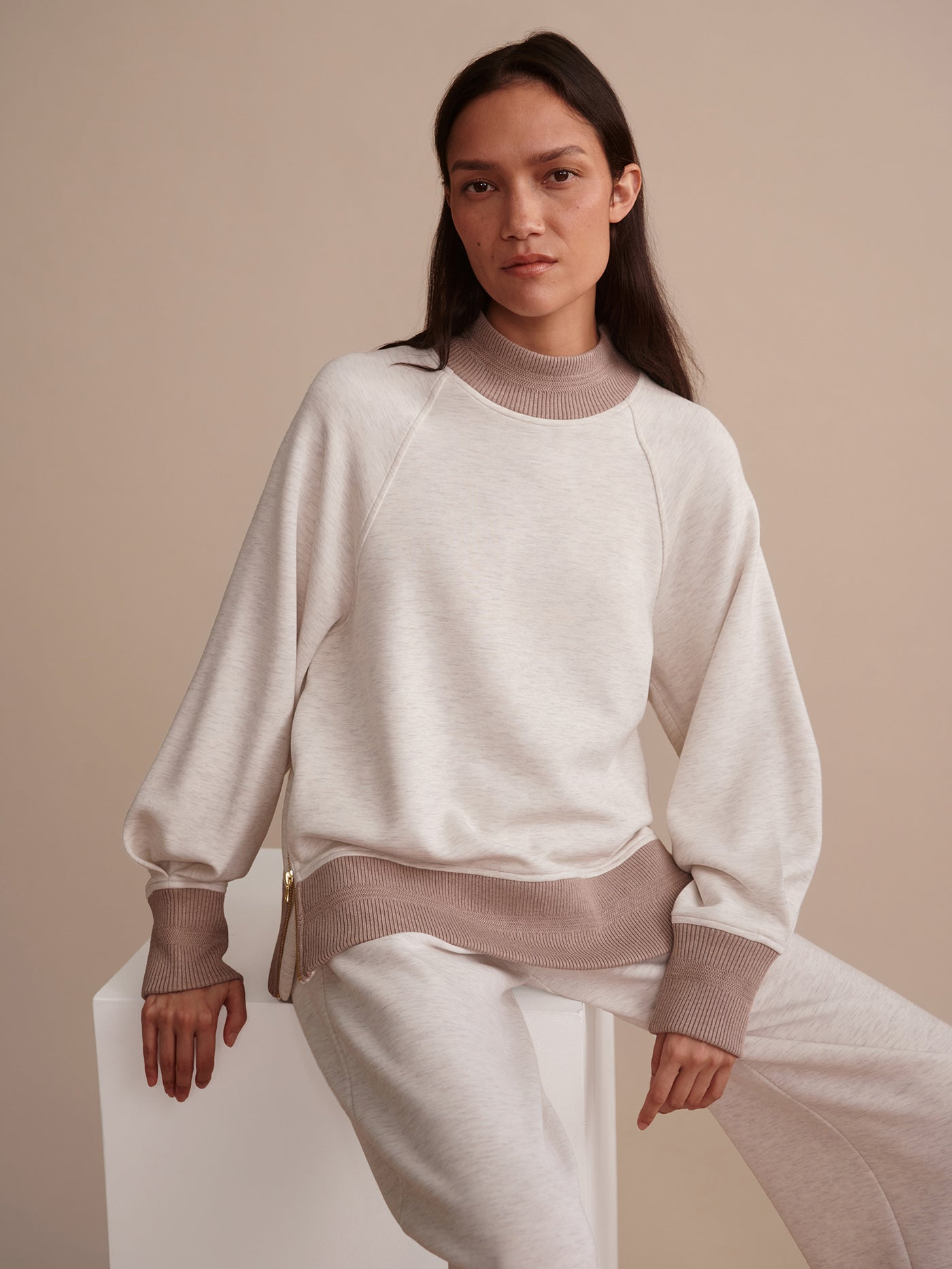 Varley Loxley Raglan Boyfriend Sweater - Ivory/Taupe