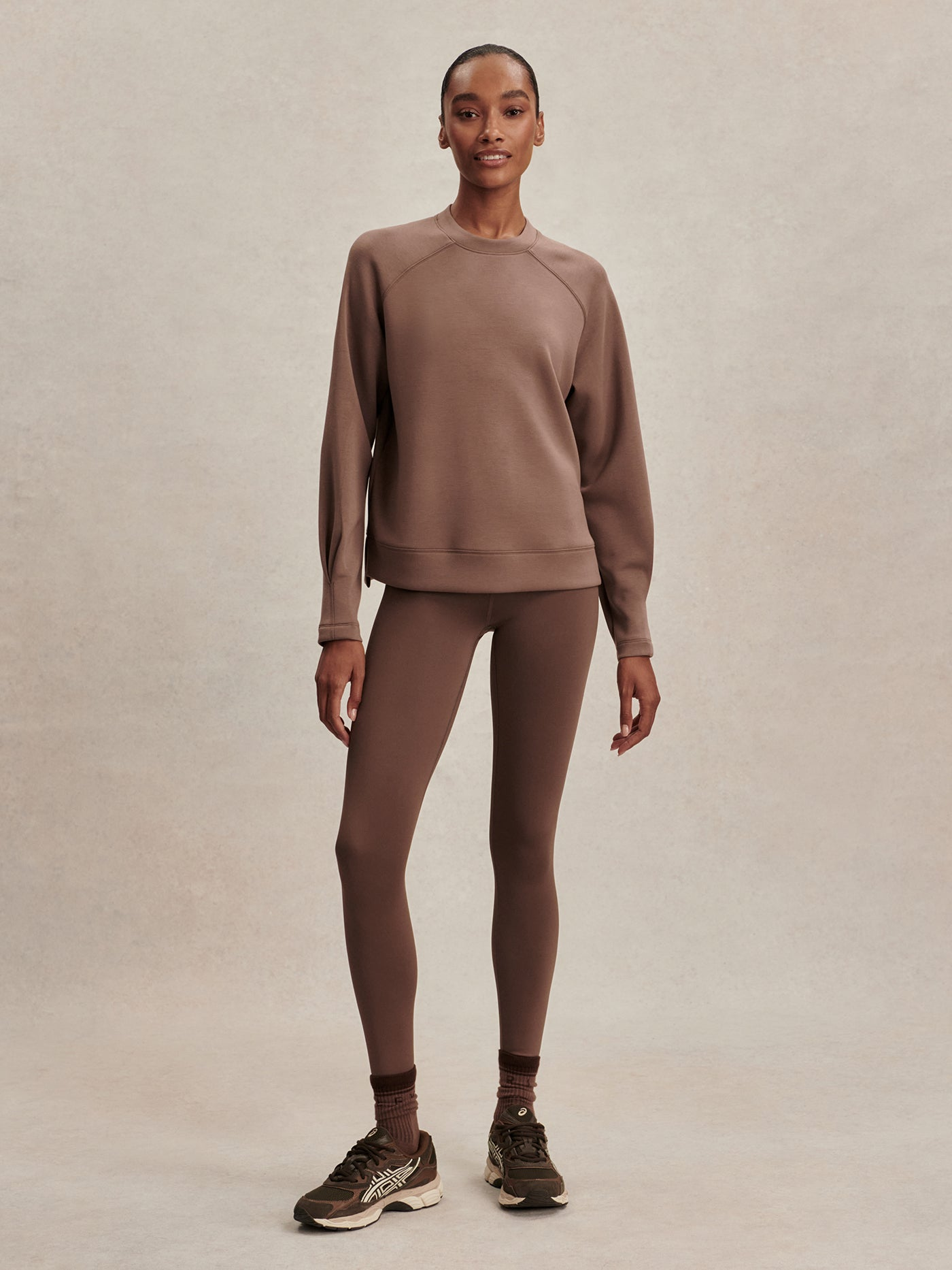 Varley Zosia Crew Neck Midlayer - Coffee Quartz