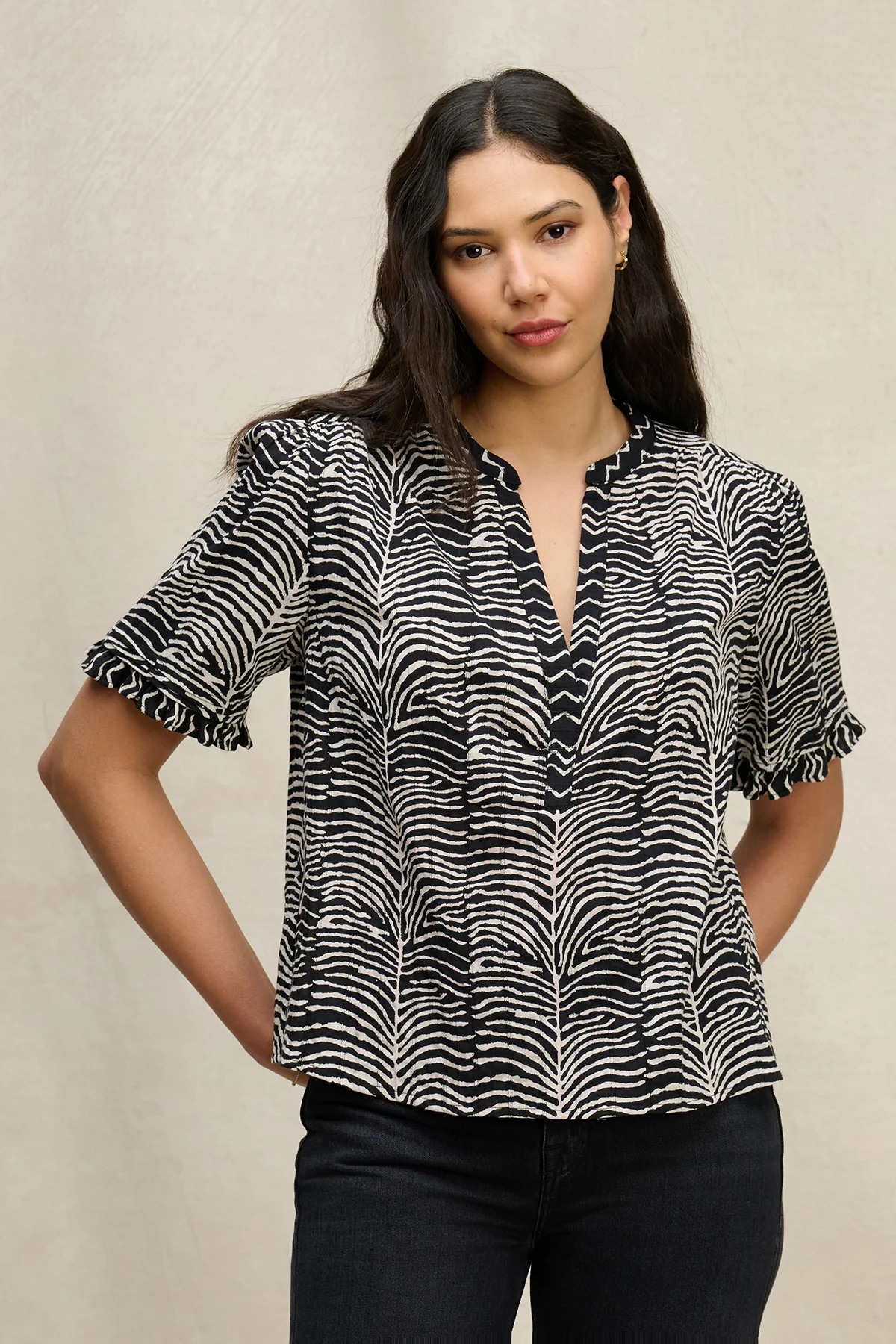 Velvet Freeda Autumn Fern Print Top - Black