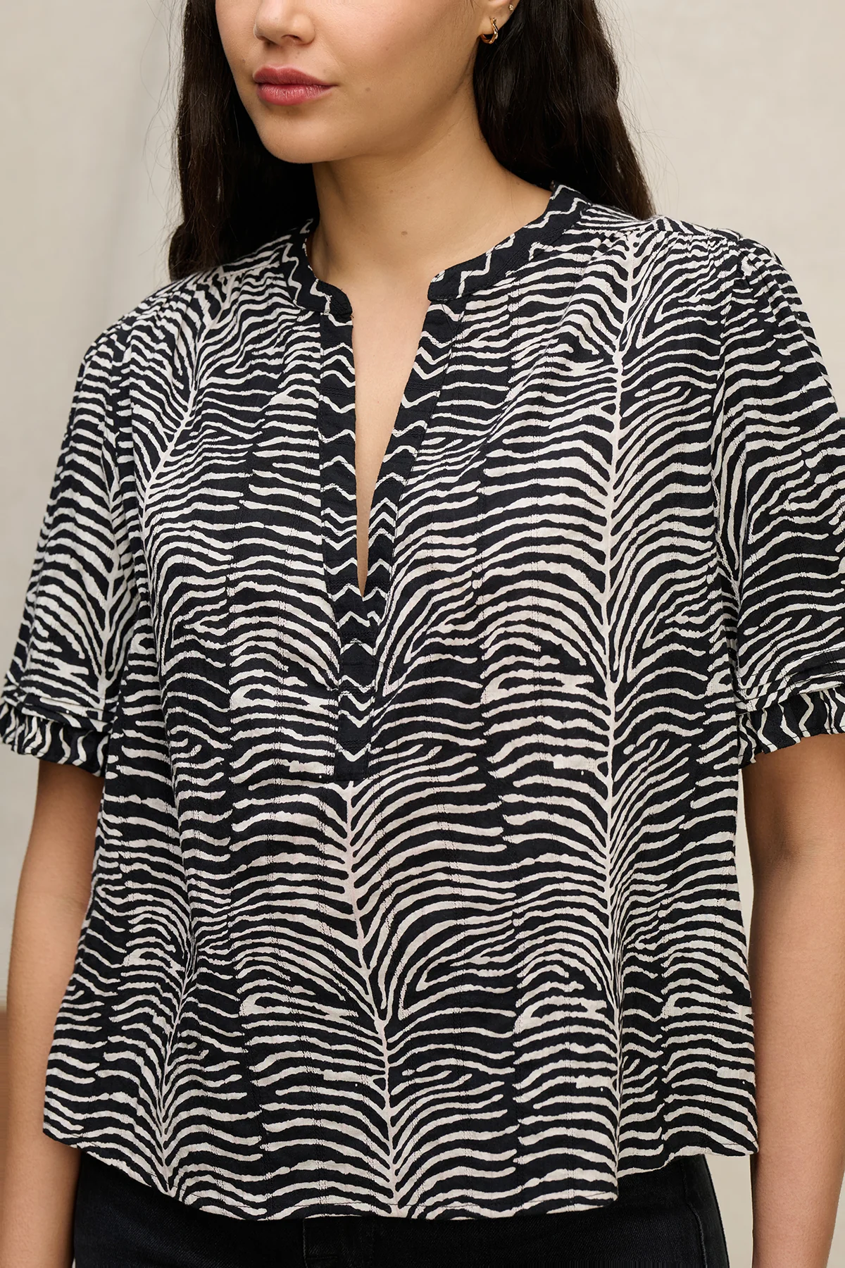 Velvet Freeda Autumn Fern Print Top - Black