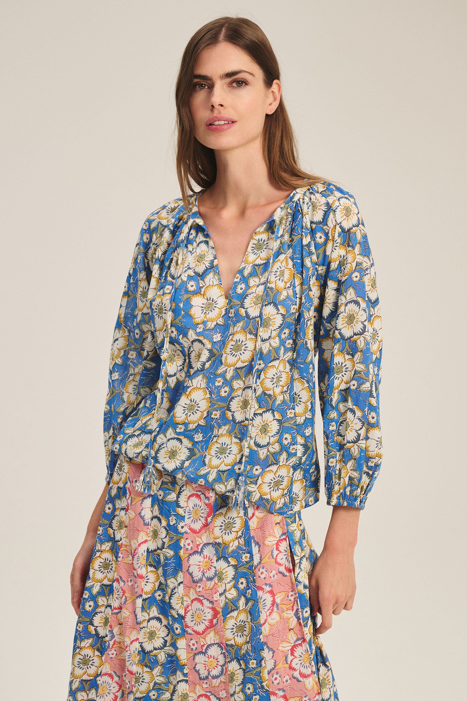 Velvet Reese Begonia Cotton Print Top - Asul