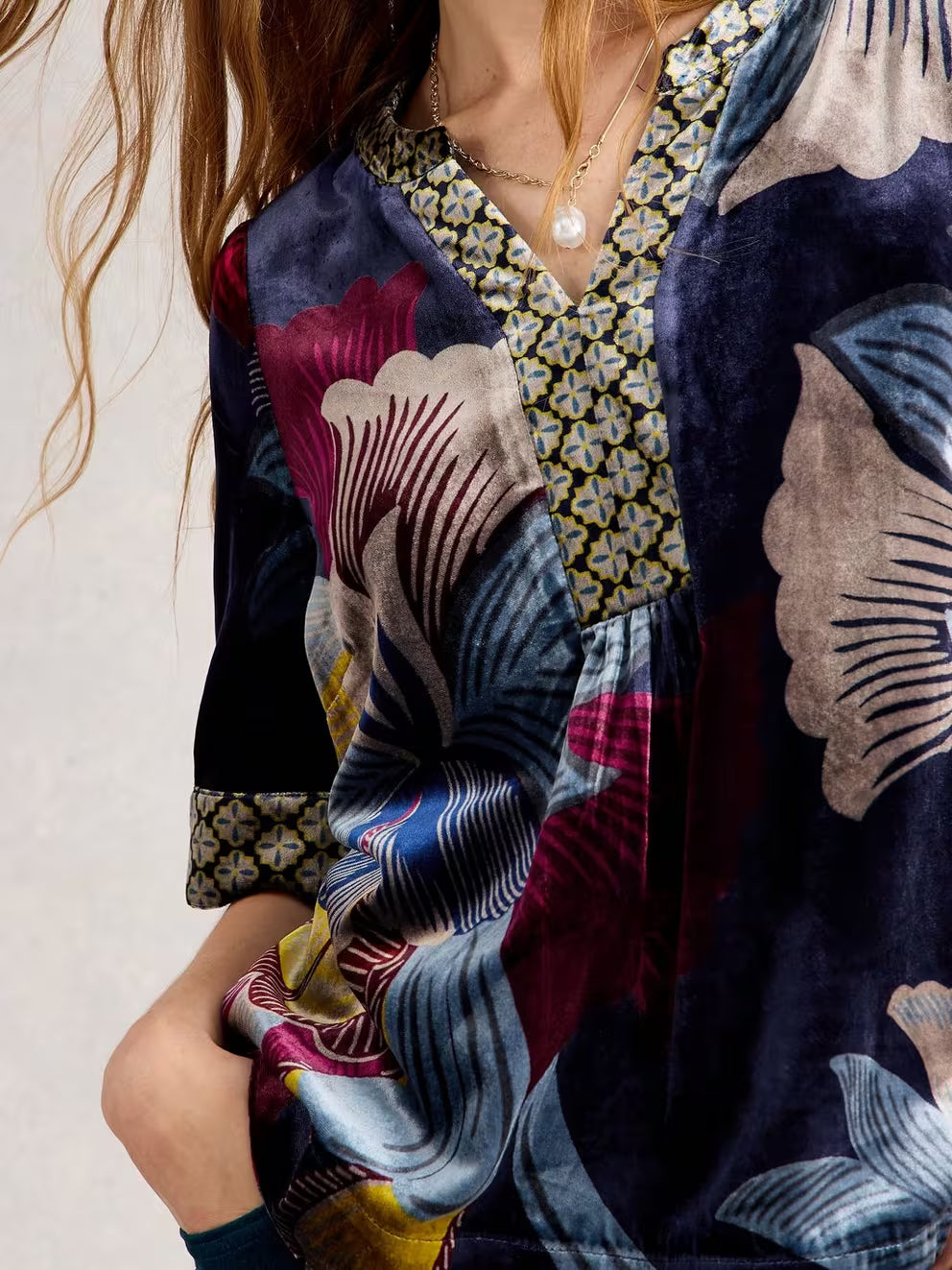 White Stuff Ash Velvet Top - Navy Multi