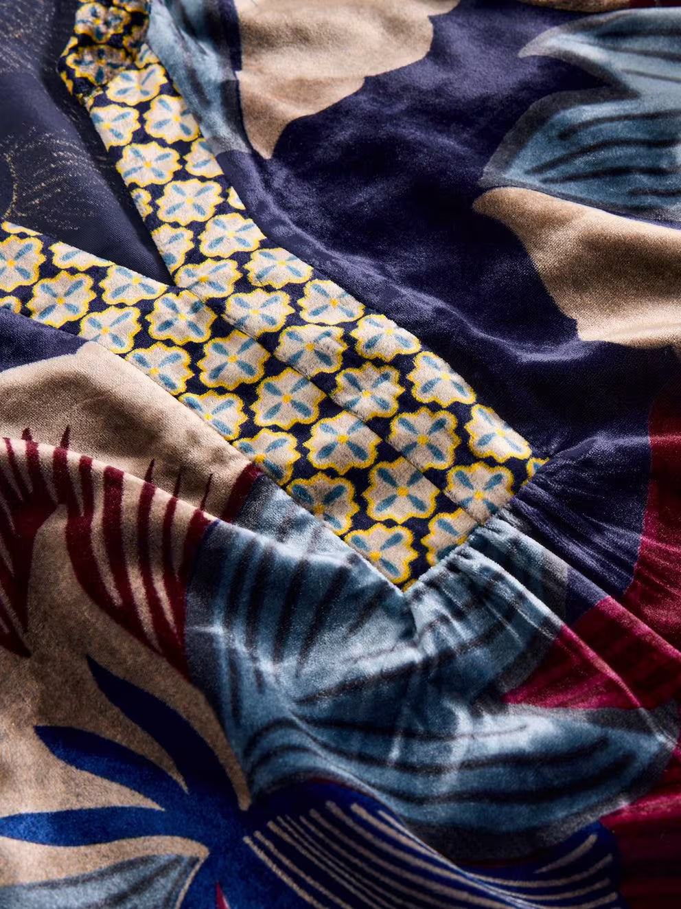 White Stuff Ash Velvet Top - Navy Multi