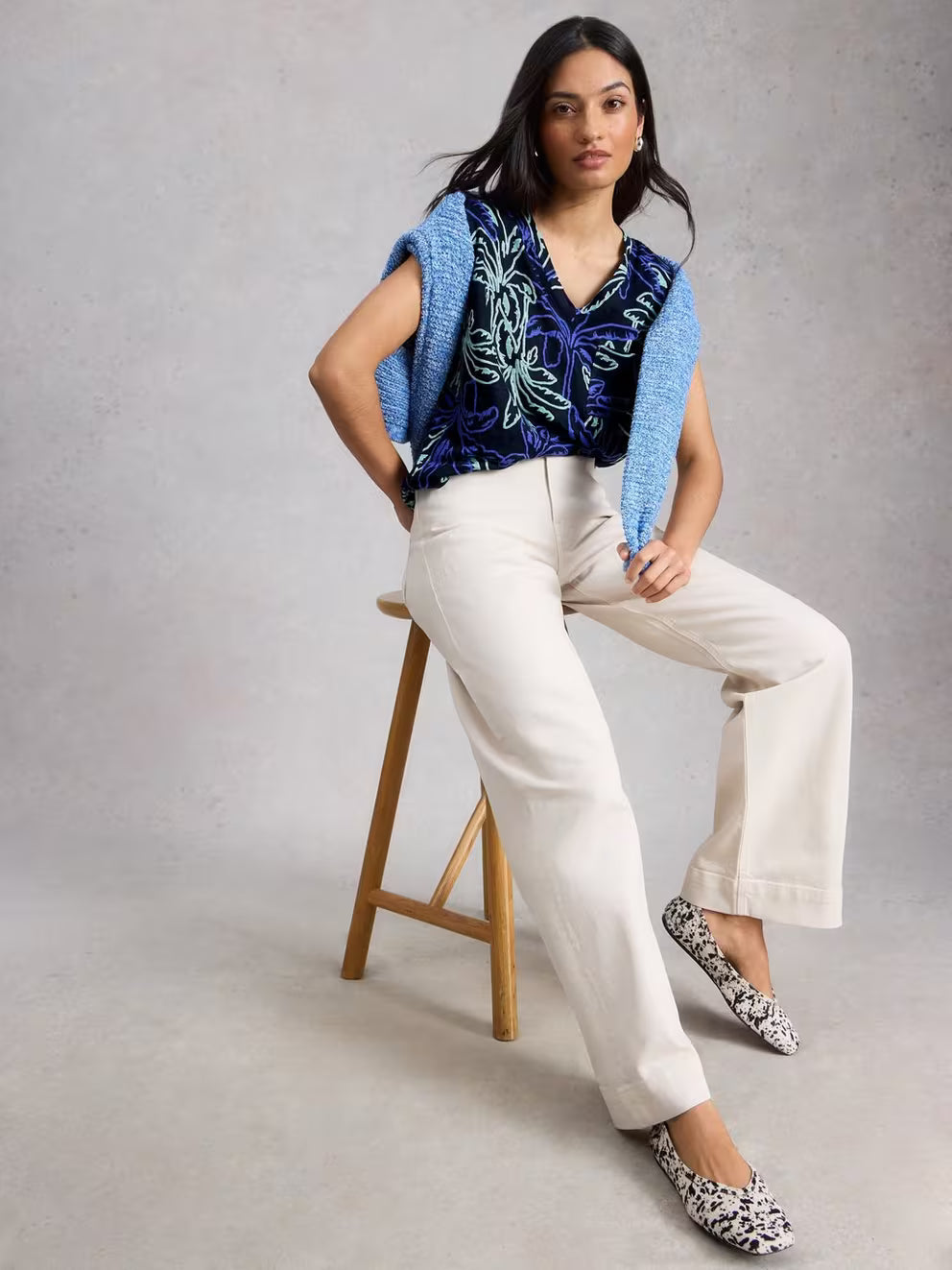 White Stuff Iris Linen Tee - Navy Print