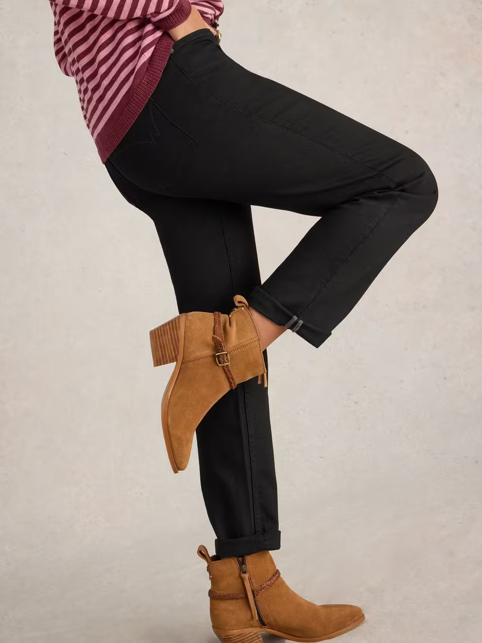 White Stuff Taylor Straight Jean - Black Denim