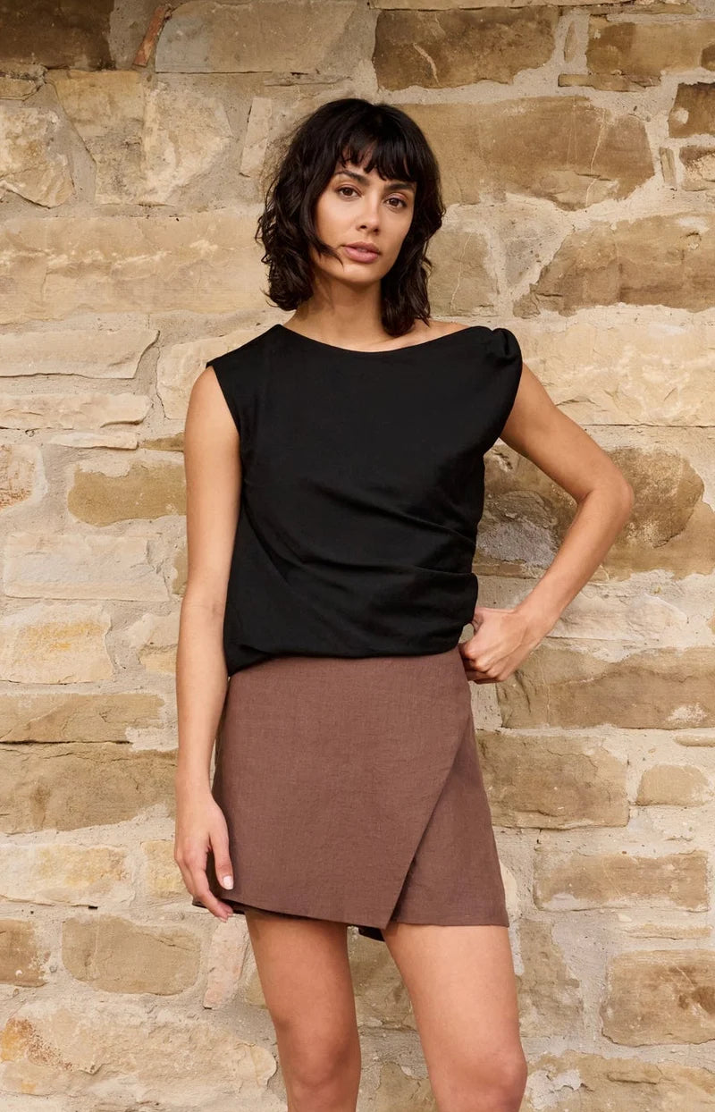 Yaya Sleeveless Twist Sleeve Top - Black