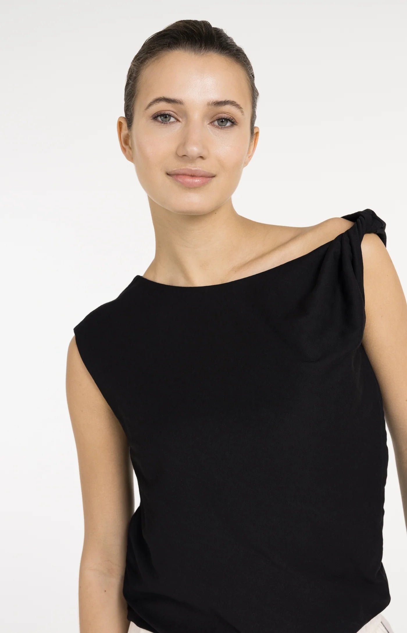 Yaya Sleeveless Twist Sleeve Top - Black