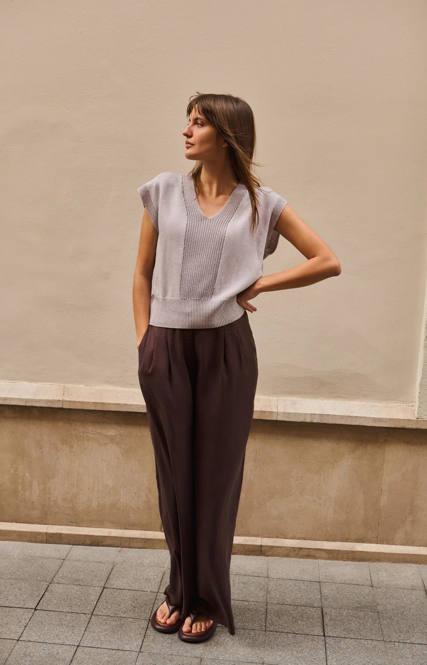 Yaya Textured V Neck Sweater - Alabaster Grey
