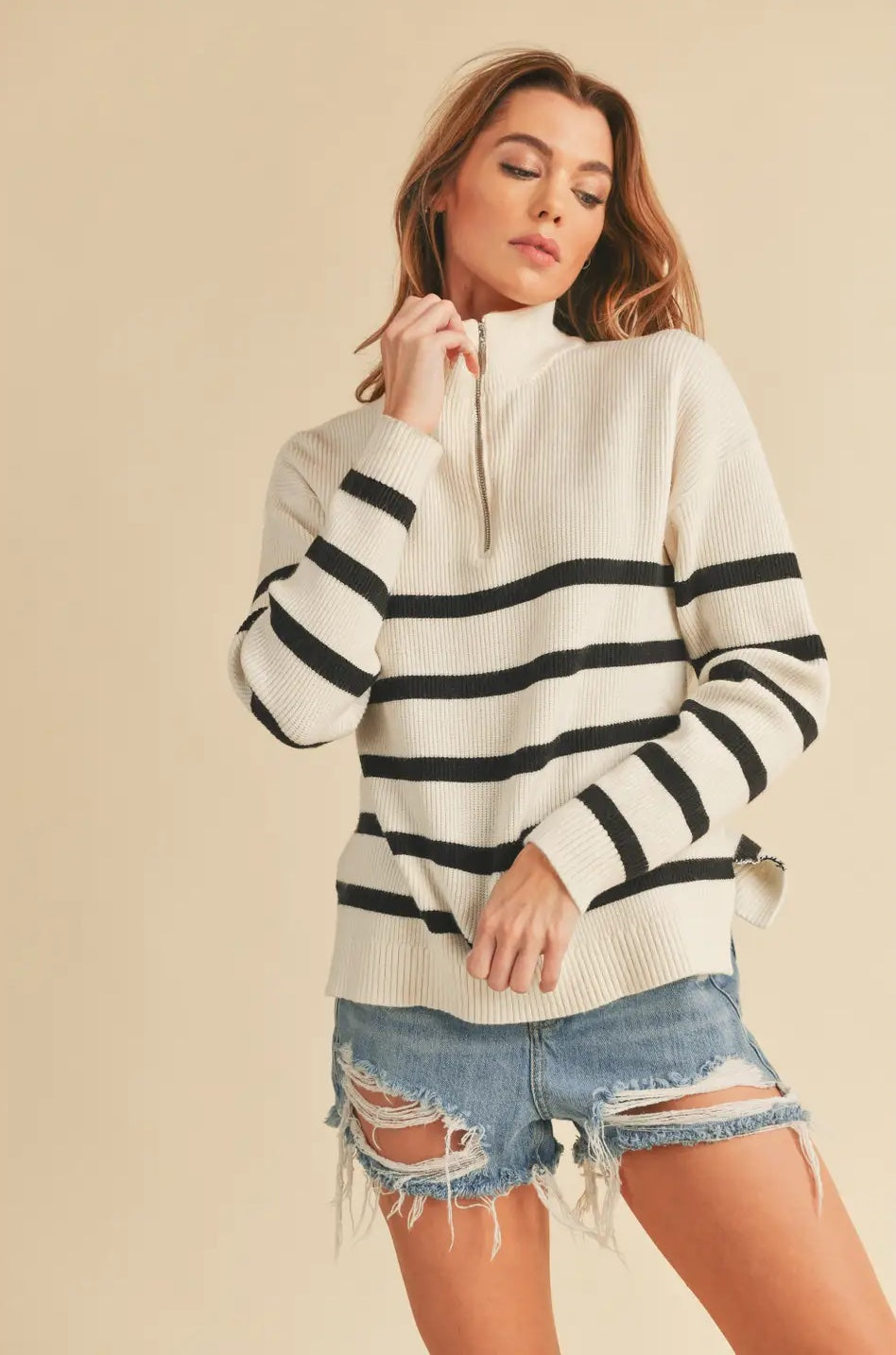 AEMI Daffie Sweater - White